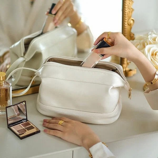 🔥HOT SALE🔥Large-capacity Travel Cosmetic Bag