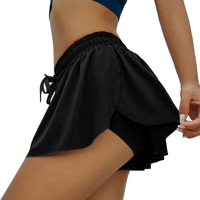 2-in-1 Flowy Fitness Shorts